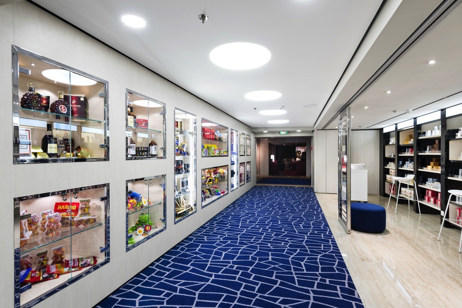 MSC Cruises, MSC Opera, Beauty & Cosmetics and Duty Free Shop 5, Copyrights - Ivan Sarfatti, MSC Rights.jpg